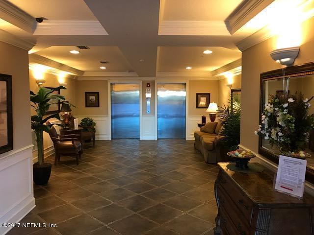 4480 DEERWOOD LAKE PKWY, Jacksonville, FL 32216