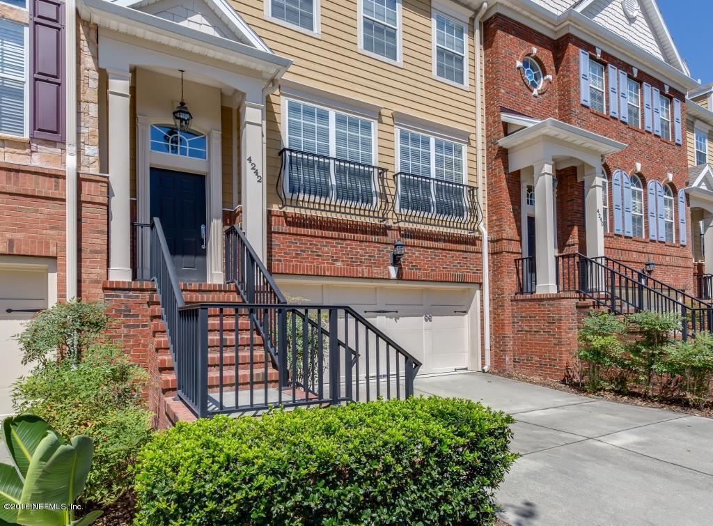 4242 STUDIO PARK AVE, Jacksonville, FL 32216