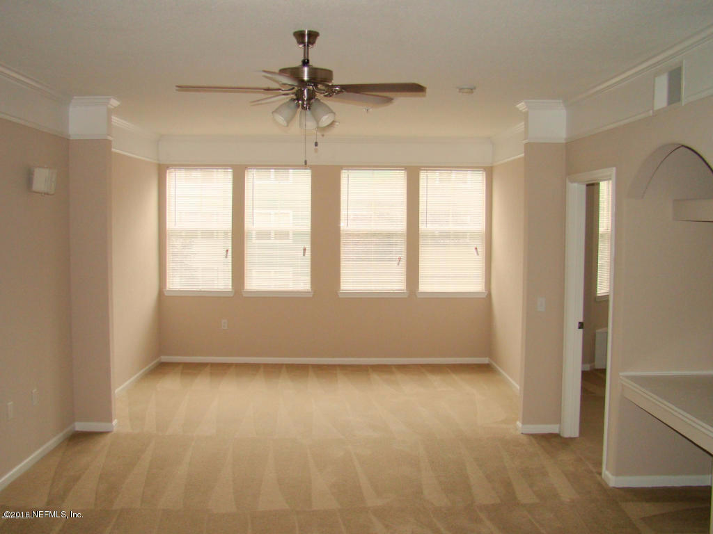 8550 TOUCHTON RD, Jacksonville, FL 32216