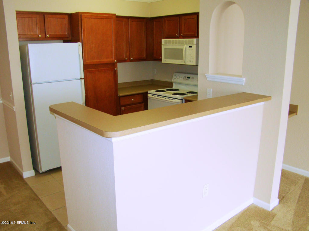 8550 TOUCHTON RD, Jacksonville, FL 32216