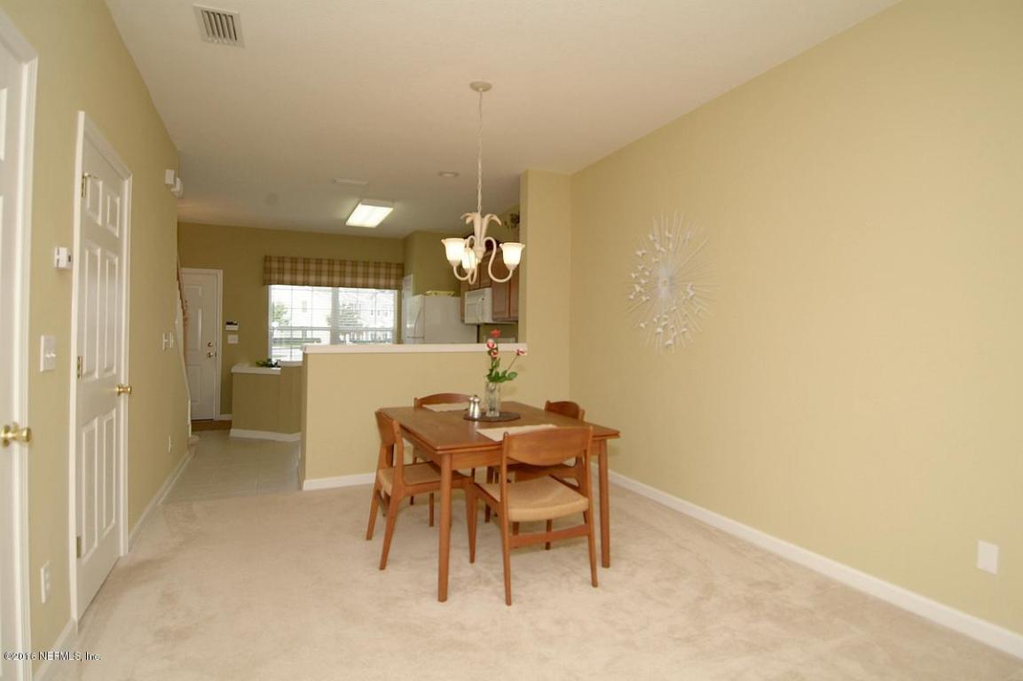 3587 LONE TREE LN, Jacksonville, FL 32216