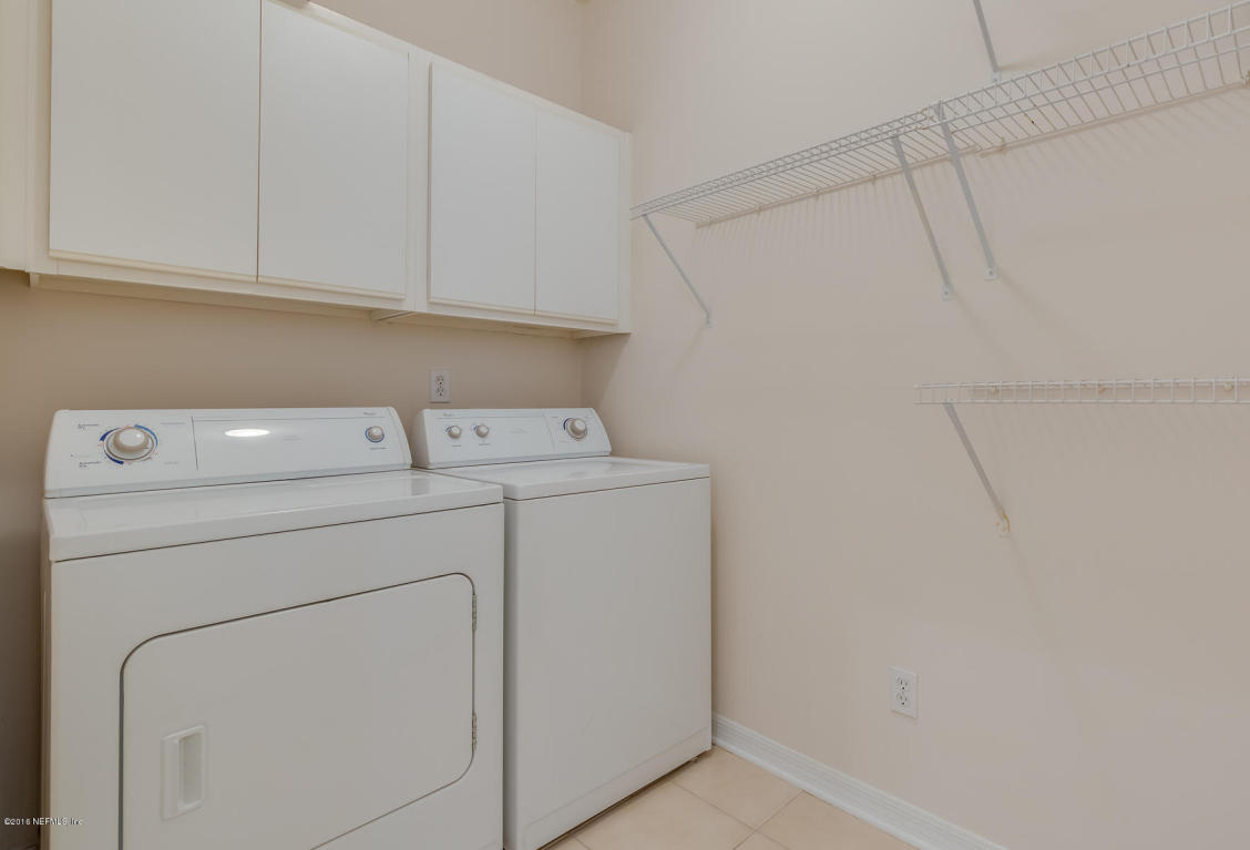 8601 BEACH BLVD, Jacksonville, FL 32216