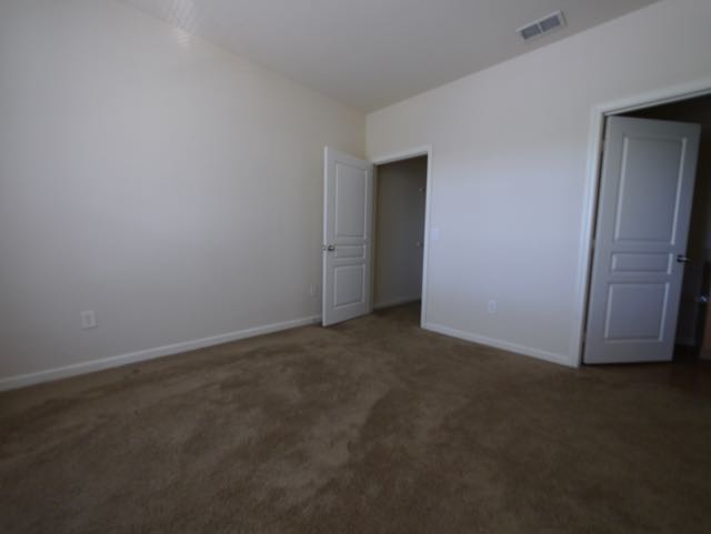 8290 Gate Parkway W, Jacksonville, FL 32216