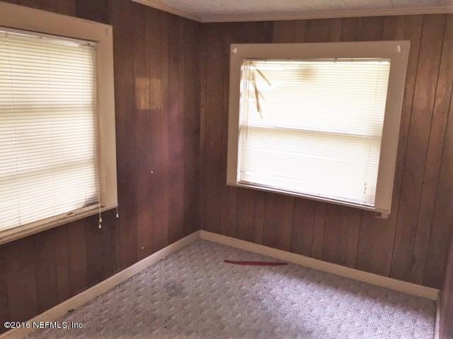 2621 EAGLE ST, Jacksonville, FL 32216