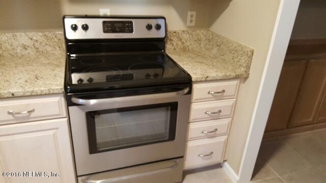 8633Synhoff Dr, Jacksonville, FL 32216