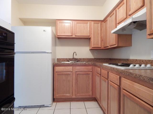 4303 SAN MARTARRO DR North, Jacksonville, FL 32217