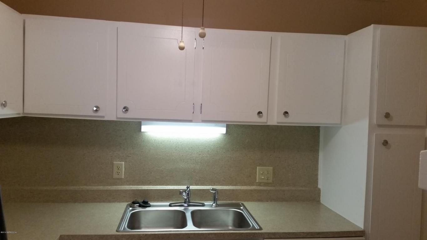 4309 PLAZA GATE LN South, Jacksonville, FL 32217
