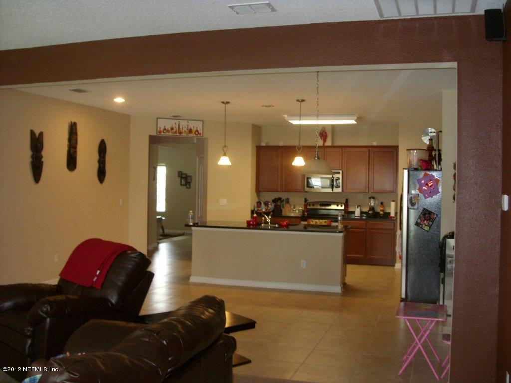 165Pond Run Ln, Jacksonville, FL 32218