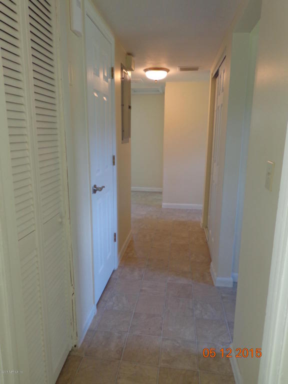 207 GALWAY AVE North, Jacksonville, FL 32218