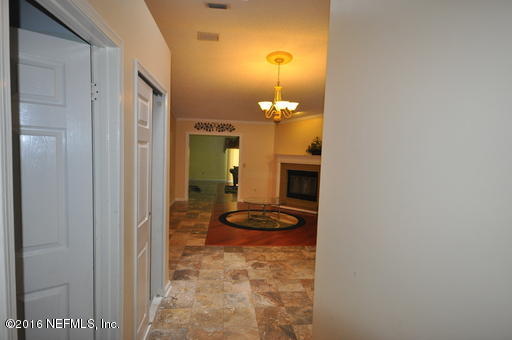 1417 KINGFISHER LN North, Jacksonville, FL 32218