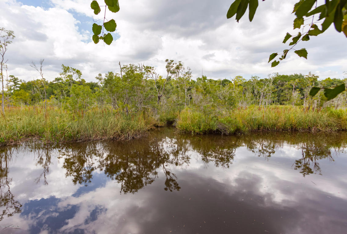 844 WOODBRIDGE HOLLOW RD North, Jacksonville, FL 32218