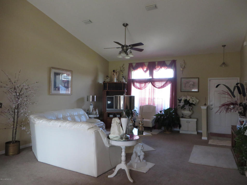 11464 ROLLING RIVER BLVD, Jacksonville, FL 32219