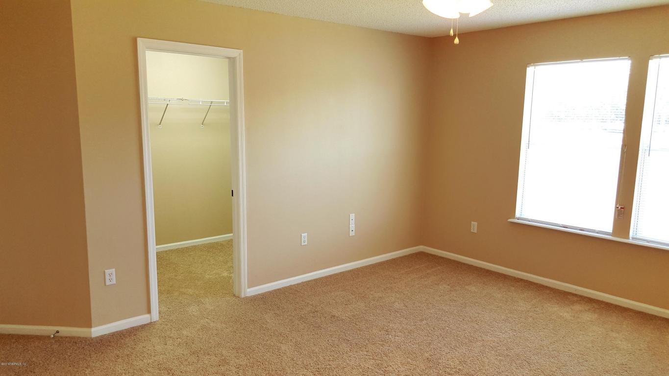 11490 SUMMER BIRD CT, Jacksonville, FL 32221