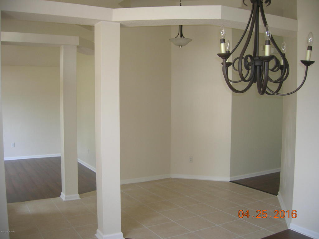 9250 REDTAIL DR, Jacksonville, FL 32222