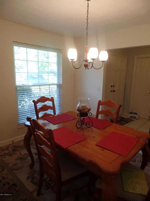 1408 EVANS LN, Jacksonville, FL 32223