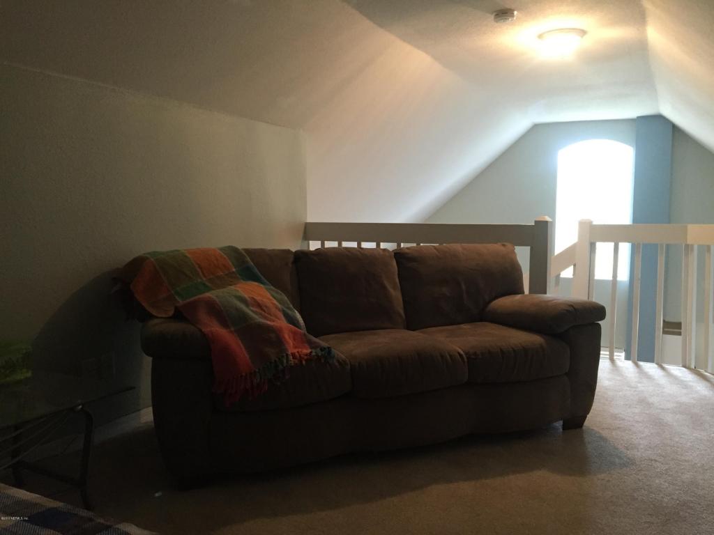 13703 RICHMOND PARK DR, Jacksonville, FL 32224