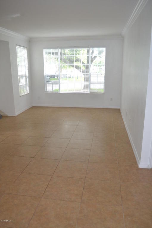 13703 RICHMOND PARK DR North, Jacksonville, FL 32224