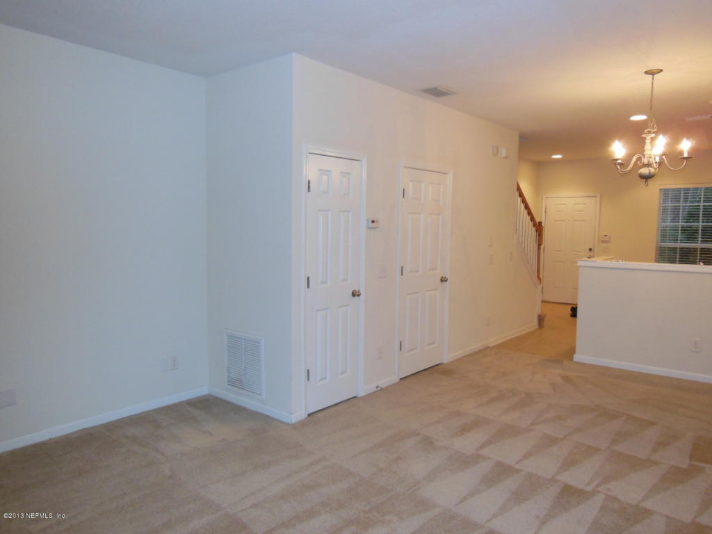 3504 SUMMERLIN LN, Jacksonville, FL 32224