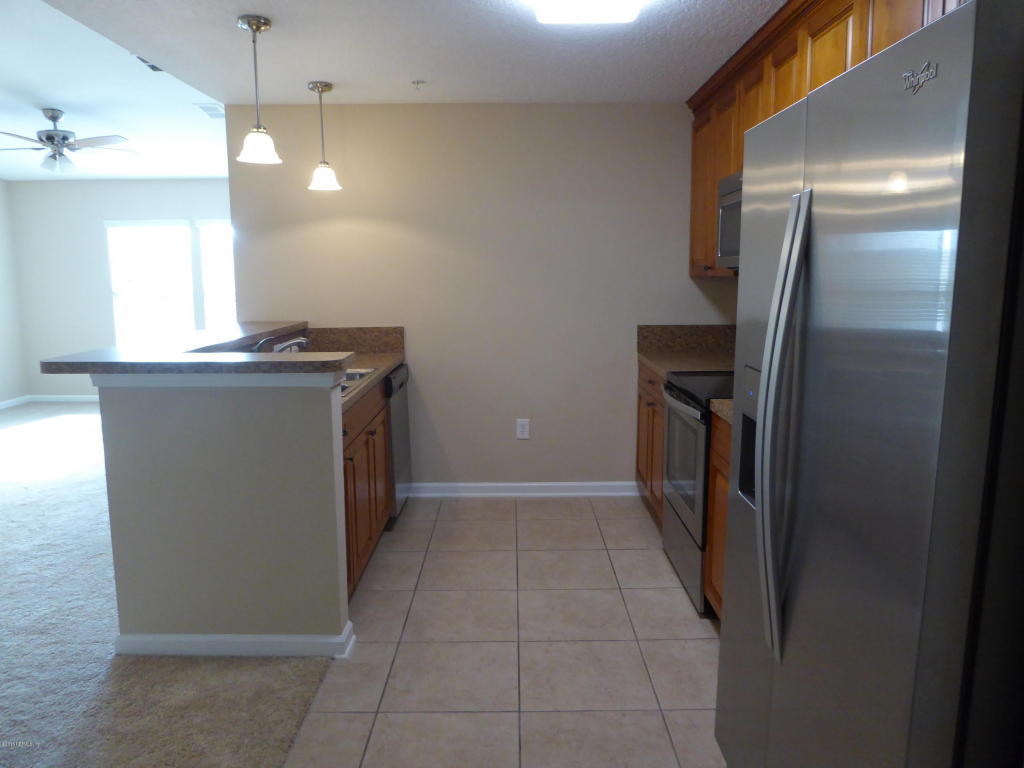 3303 TAPERED BILL DR, Jacksonville, FL 32224