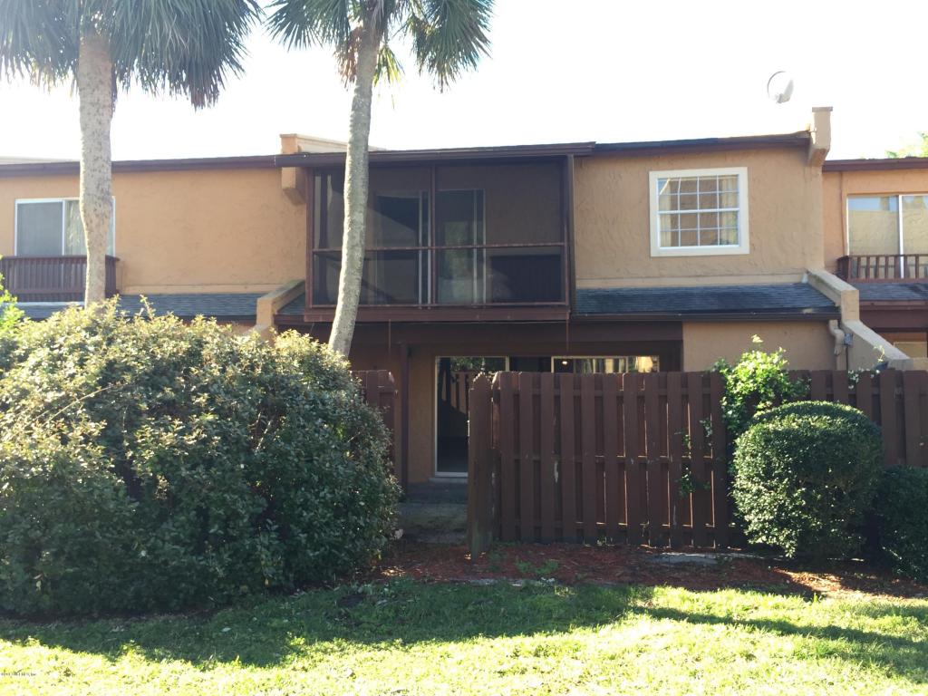 373 GREENCASTLE DR, Jacksonville, FL 32225