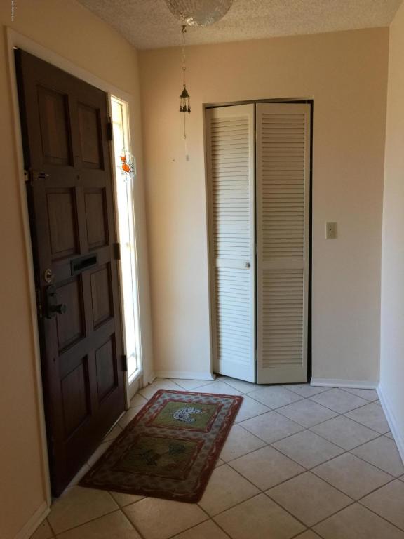 373 GREENCASTLE DR, Jacksonville, FL 32225