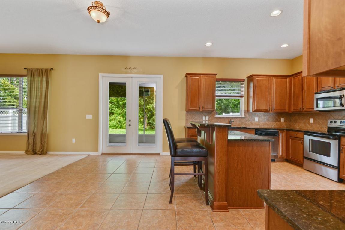 559 ROSERUSH LN, Jacksonville, FL 32225
