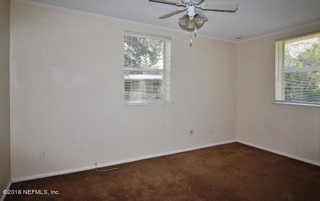 565 BROOKVIEW DR North, Jacksonville, FL 32225