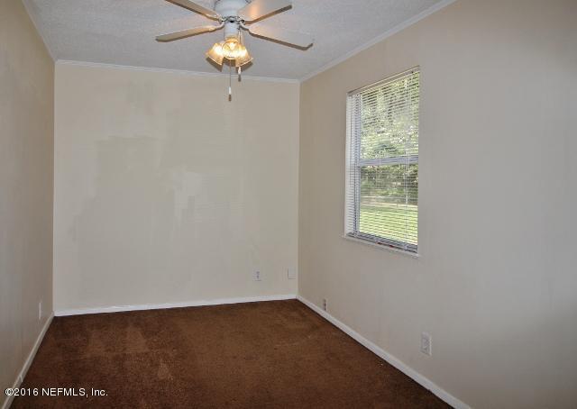 565 BROOKVIEW DR North, Jacksonville, FL 32225