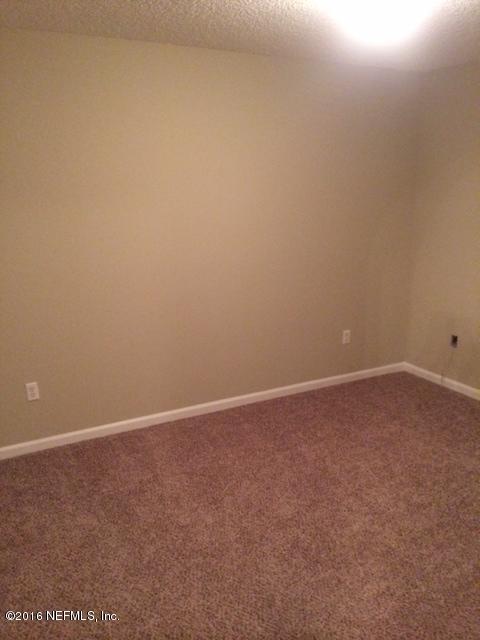 2969Mikris DrE, Jacksonville, FL 32225