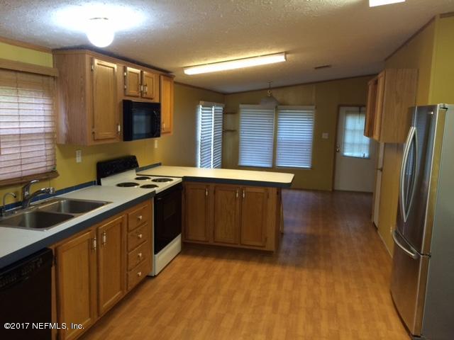 5327 ISLAND LAKE DR, Jacksonville, FL 32226