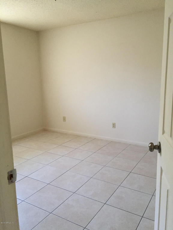 2606 QUAD CT, Jacksonville, FL 32233