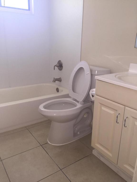 2606 QUAD CT, Jacksonville, FL 32233