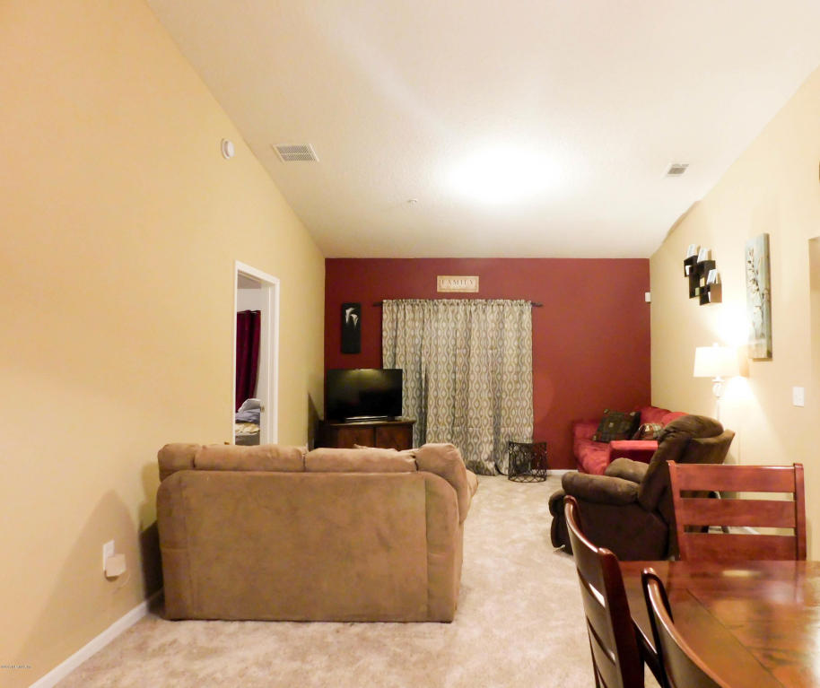 6925 ORTEGA WOODS DR, Jacksonville, FL 32244