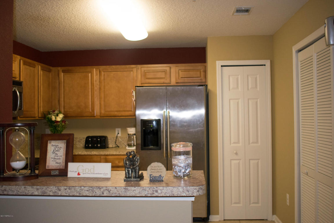 6925 ORTEGA WOODS DR, Jacksonville, FL 32244