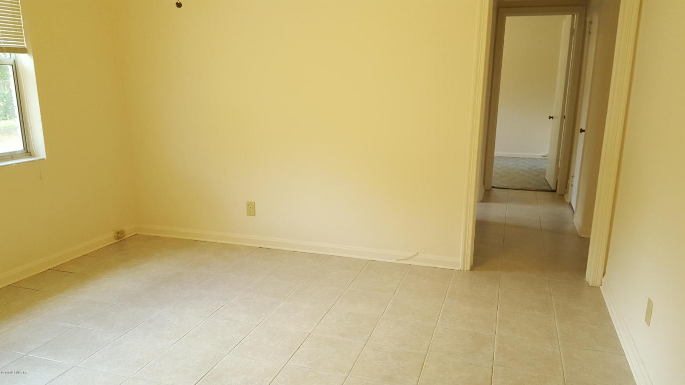 5234 ANCHOR AVE, Jacksonville, FL 32244