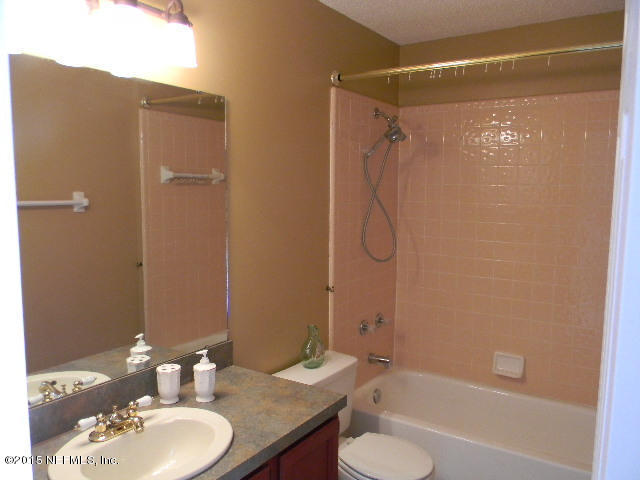 8643 S Bandera Cir, Jacksonville, FL 32244