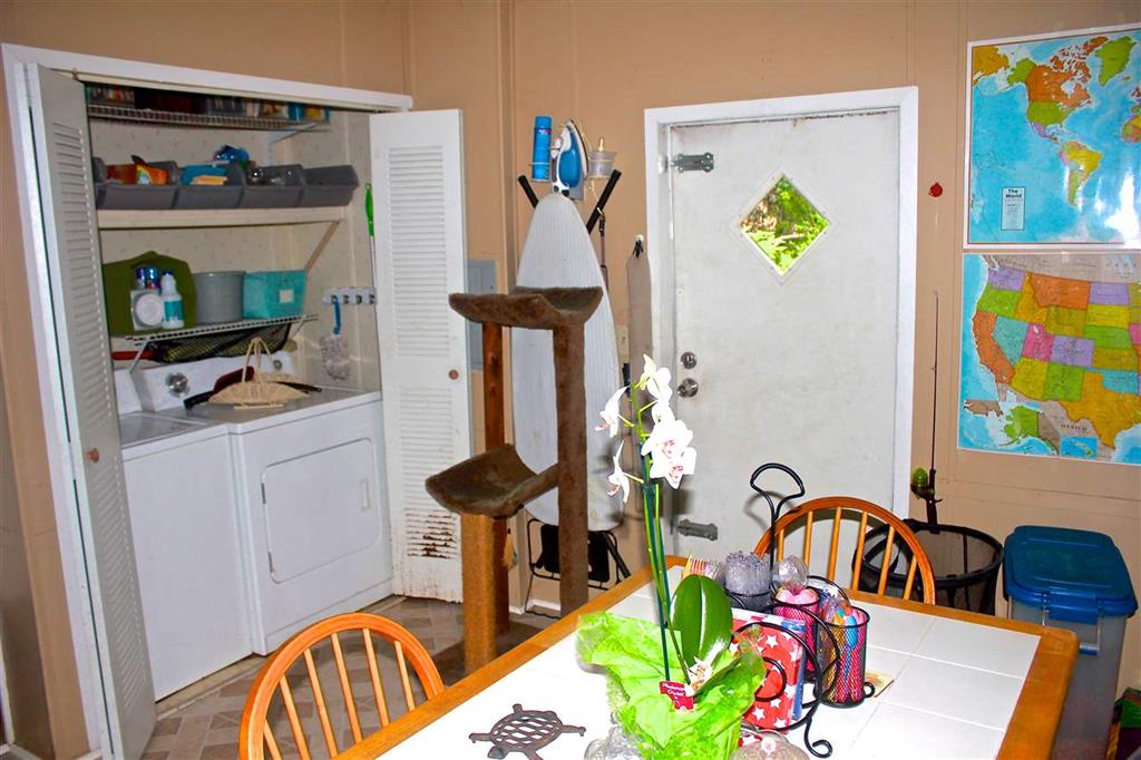 5863 Collins Road, Jacksonville, FL 32244