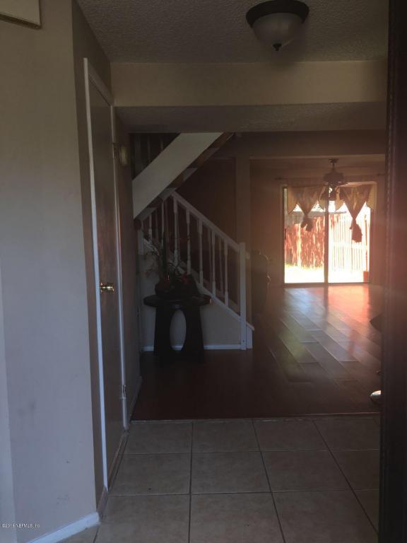 7110 PRESTWICK CIR South, Jacksonville, FL 32244