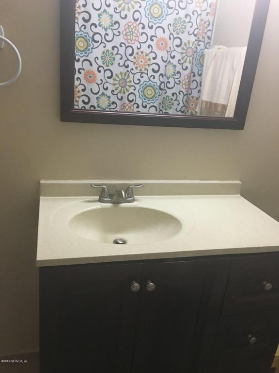 7110 PRESTWICK CIR South, Jacksonville, FL 32244