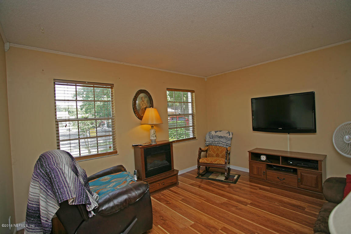 8108Poe Ct, Jacksonville, FL 32244