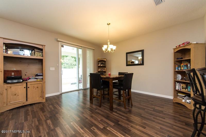 2160Chandlers Walk Ln, Jacksonville, FL 32246