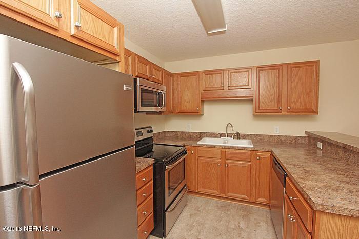11743 SAINTS RD, Jacksonville, FL 32246