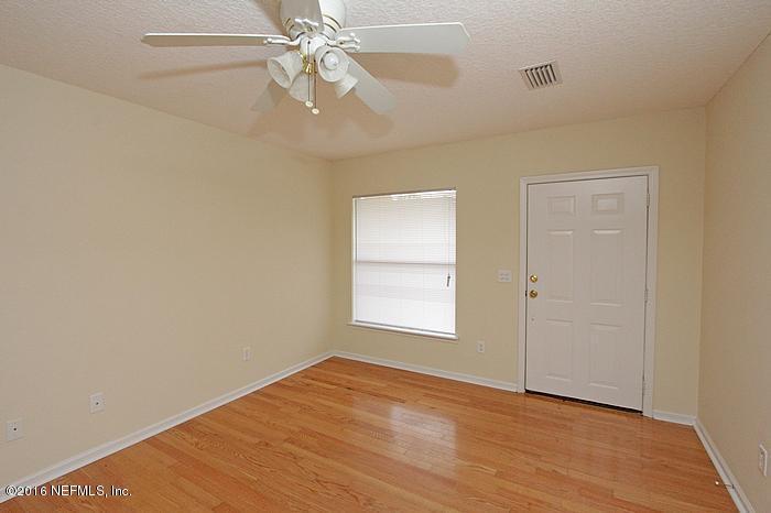 11743 SAINTS RD, Jacksonville, FL 32246