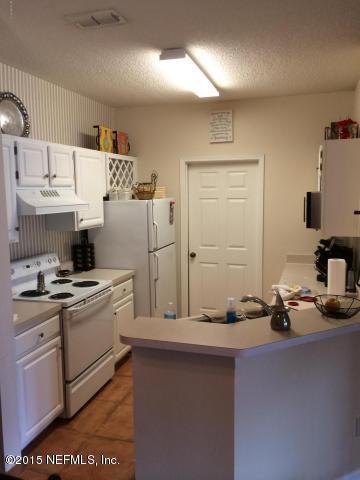 10000 GATE PKWY North, Jacksonville, FL 32246