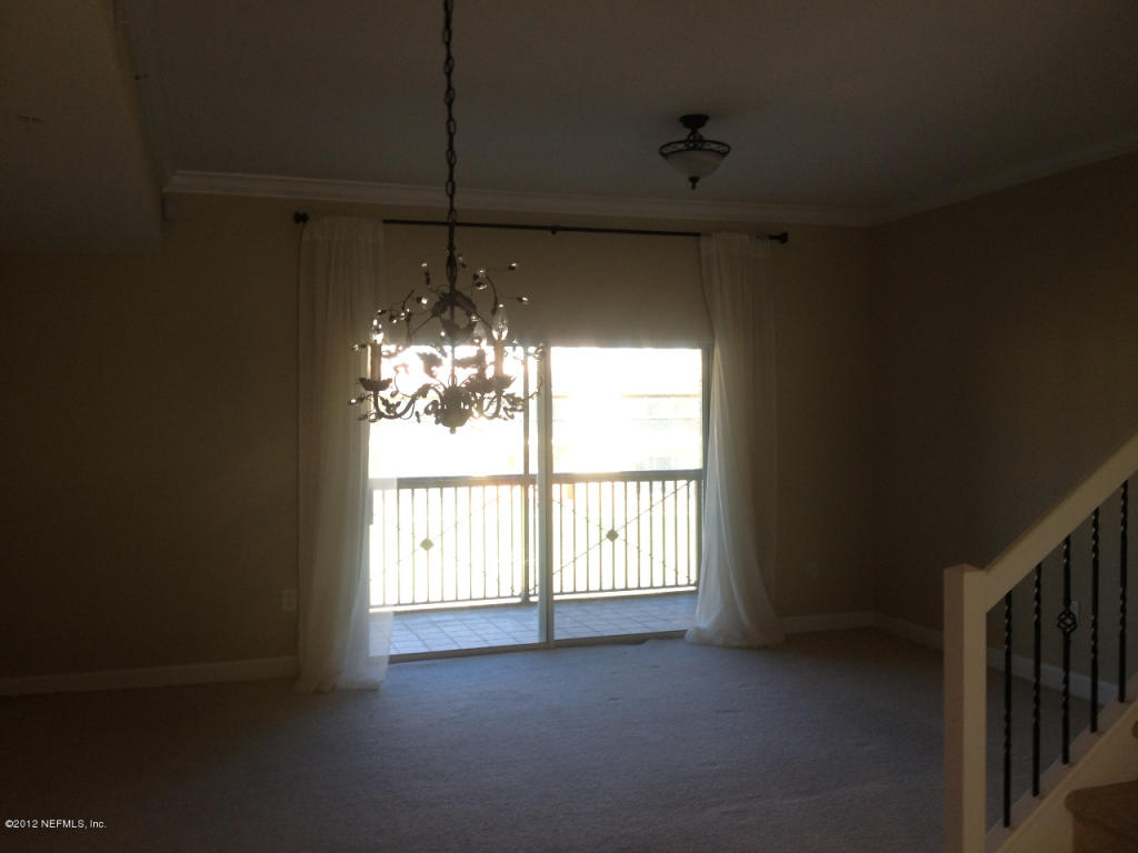 9745 TOUCHTON RD, Jacksonville, FL 32246
