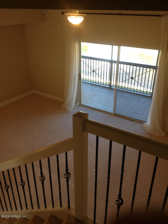 9745 TOUCHTON RD, Jacksonville, FL 32246