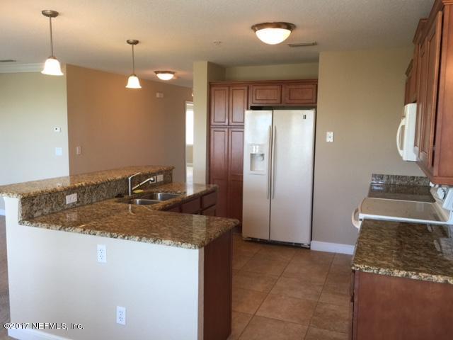 100 LAGUNA VILLAS BLVD, Jacksonville Beach, FL 32250