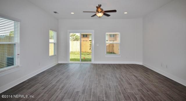813 2ND AVE South, Jacksonville Beach, FL 32250