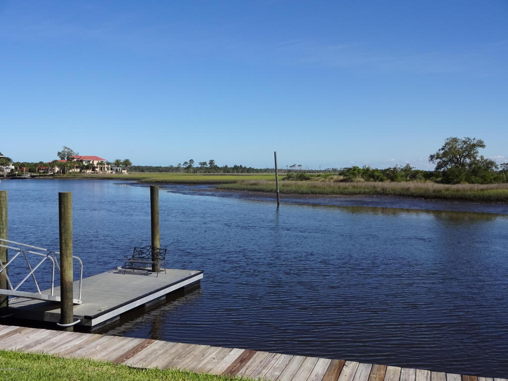 2260 BEACH BLVD, Jacksonville Beach, FL 32250