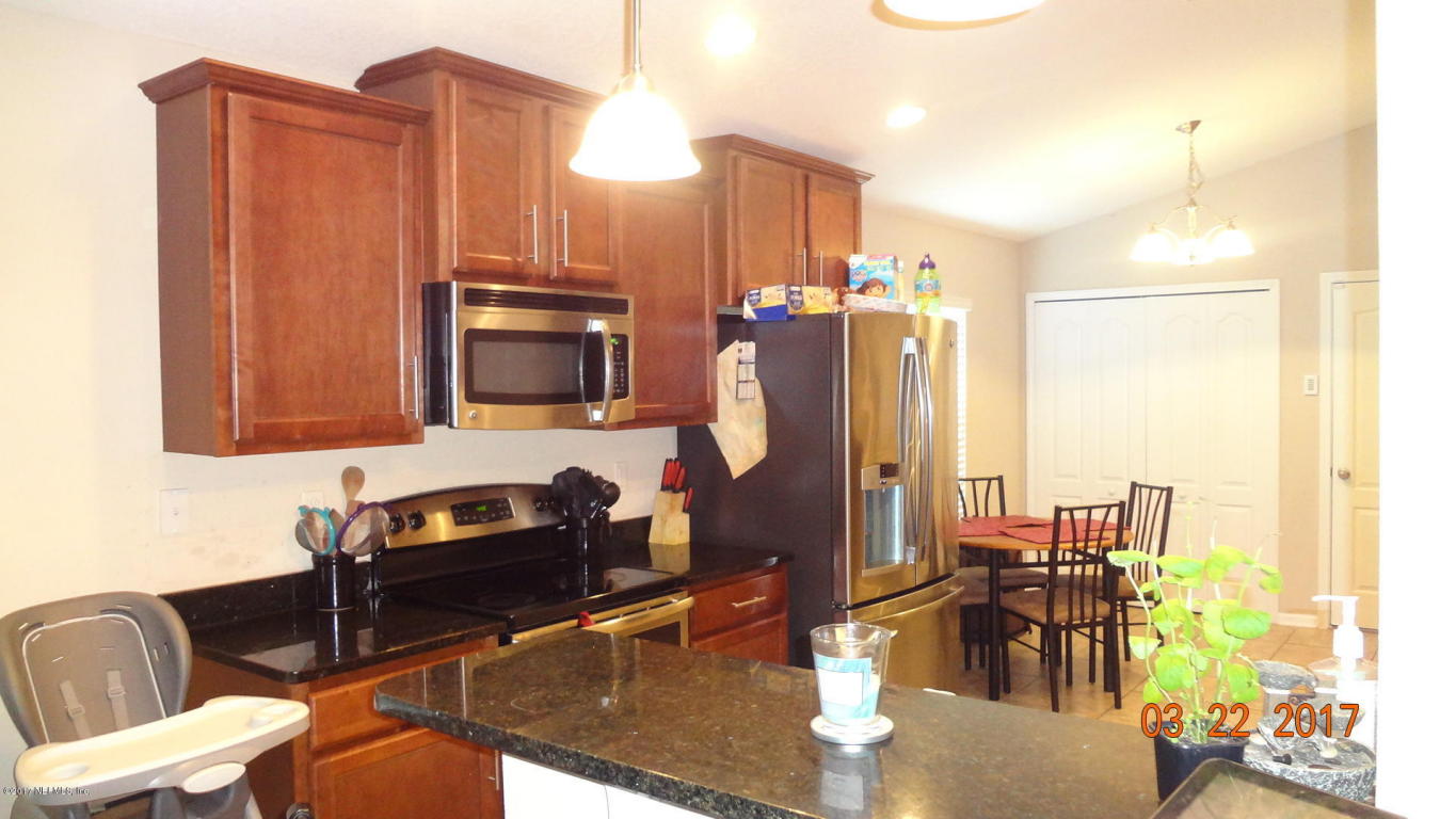 2407 ROYALTY CT, Jacksonville, FL 32254